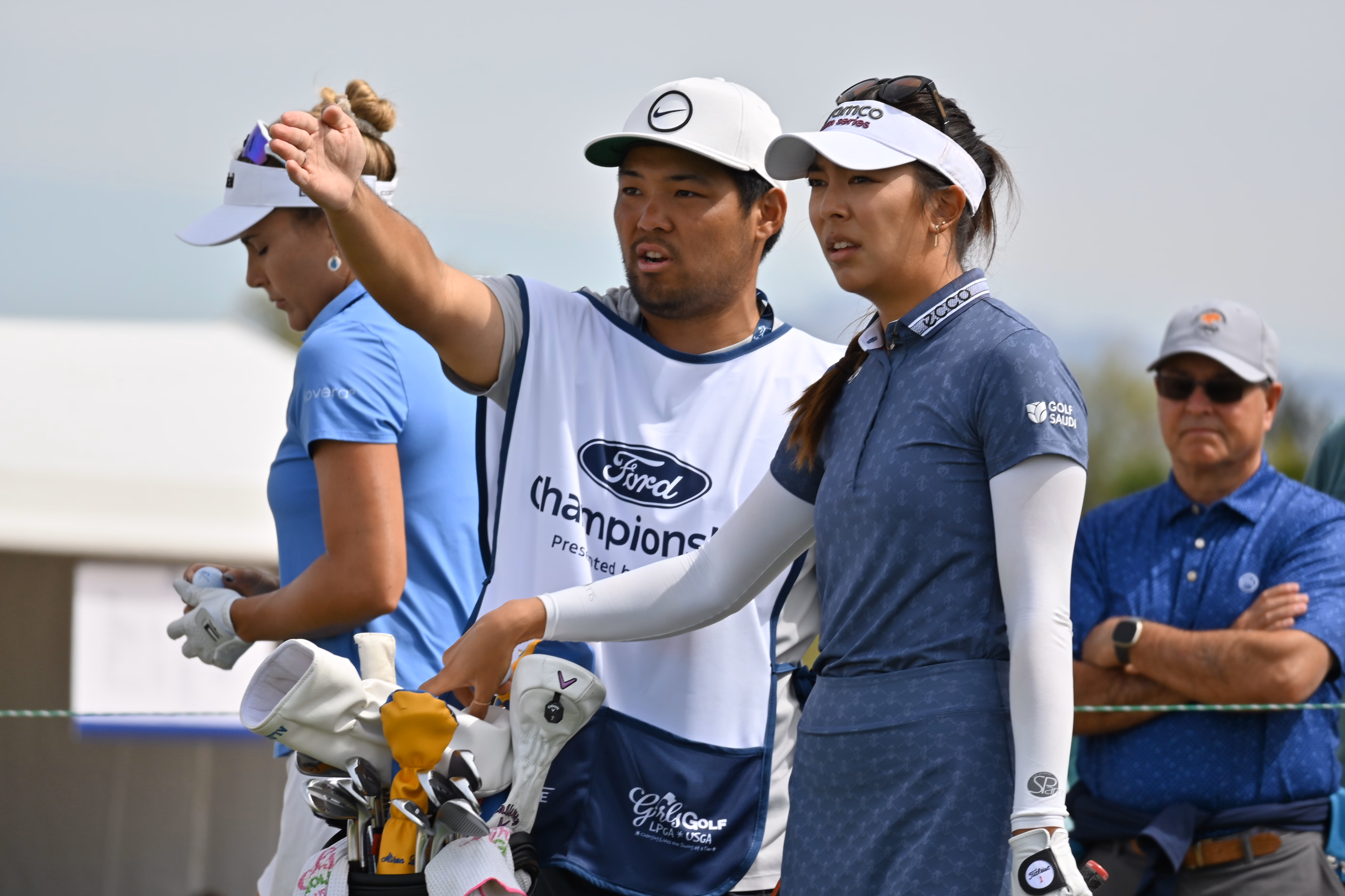 Alison Lee Gets Her Clubs Back and Into Contention